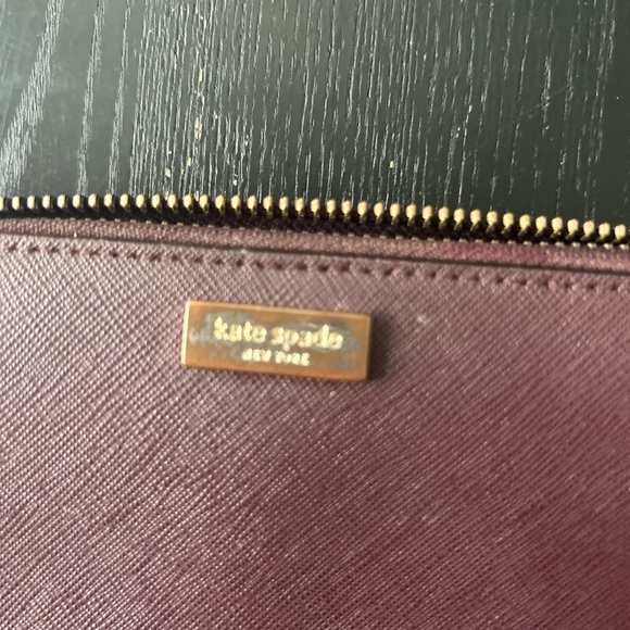 Kate Spade Large Staci Plum Wallet - Picture 2 of 11